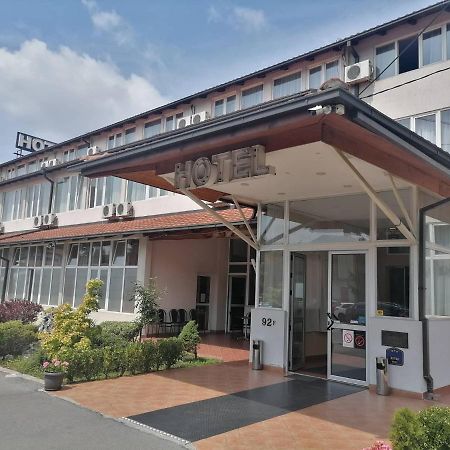 Hotel Slodes Belgrad Exterior foto