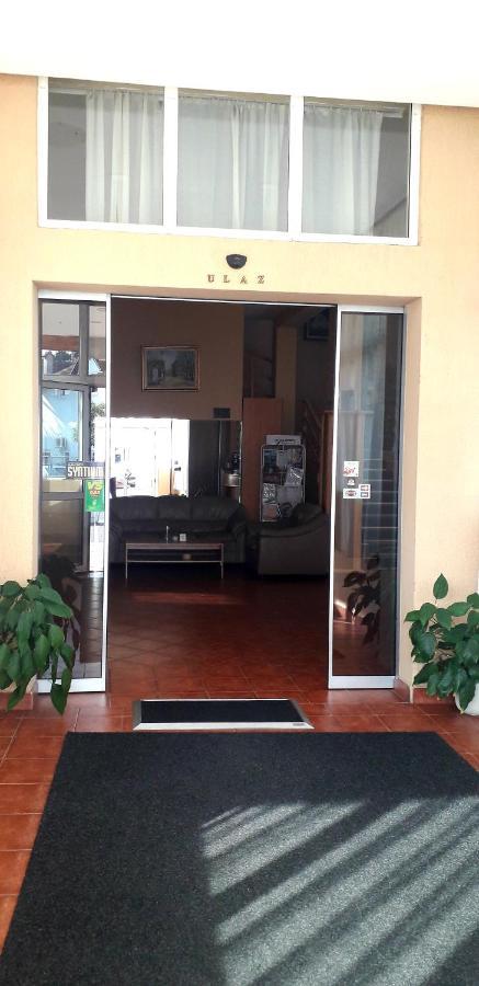 Hotel Slodes Belgrad Exterior foto