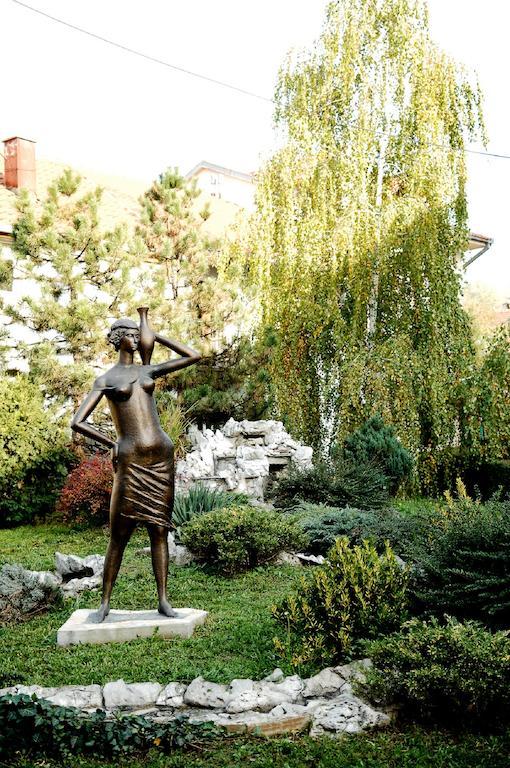 Hotel Slodes Belgrad Exterior foto
